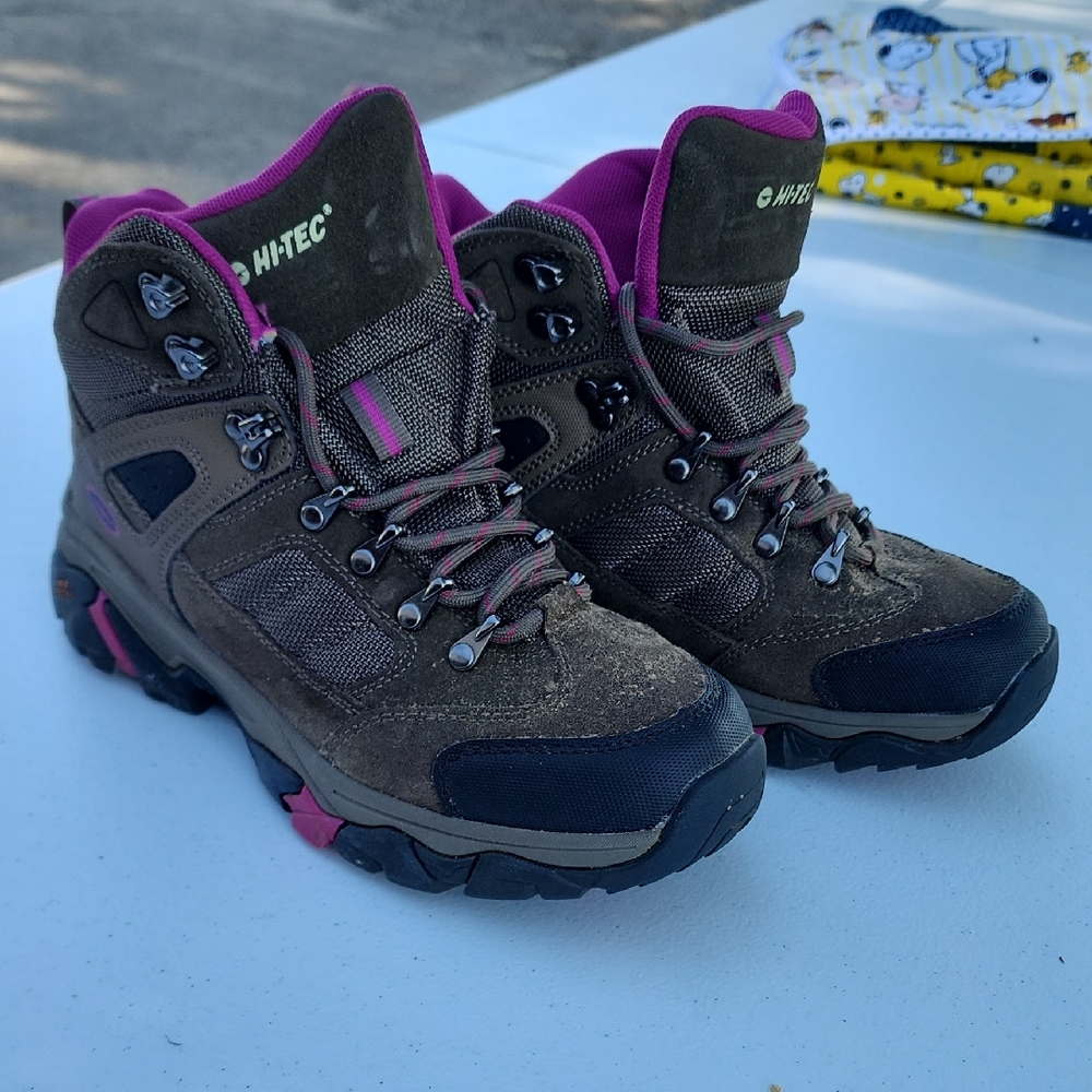 Hi-Tec Brown and Pink Outdoor Boots